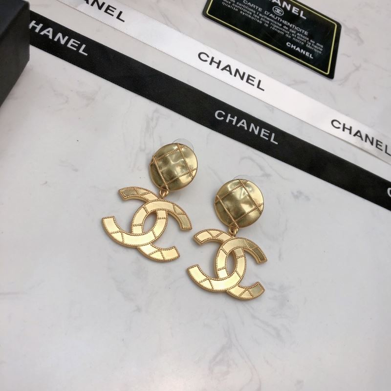 Ch**el earrings